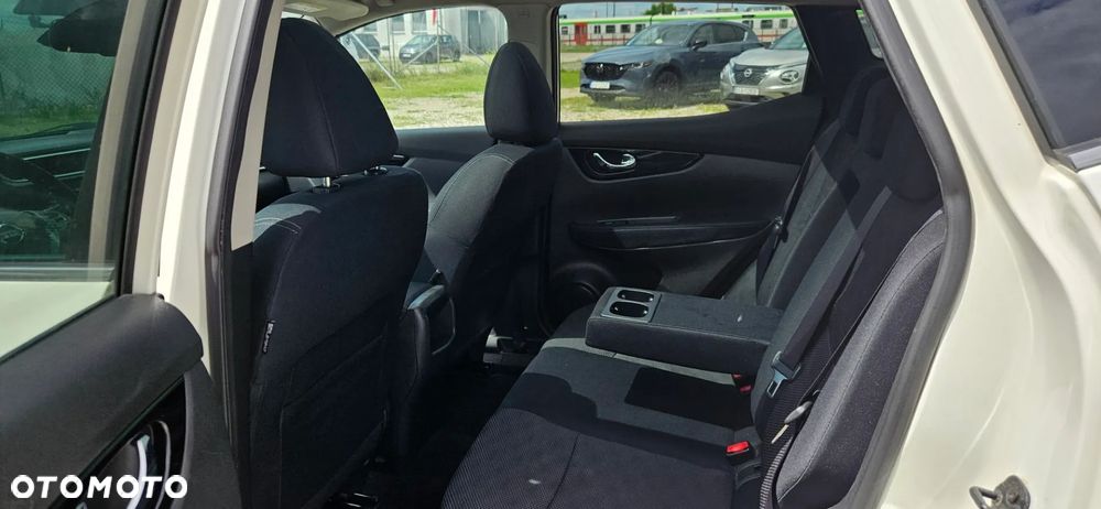 Nissan Qashqai 1.5 dCi Tekna - 21