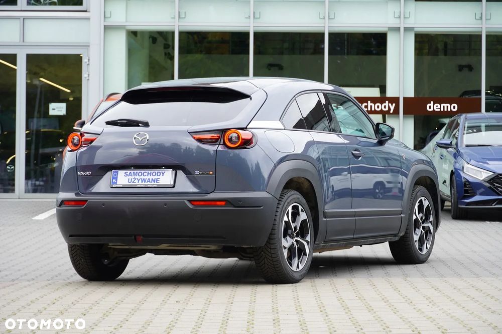 Mazda MX-30 R-EV PHEV Makoto - 2