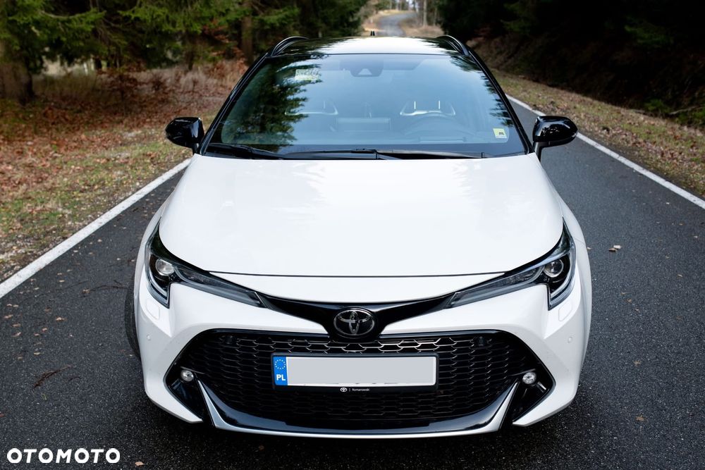 Toyota Corolla - 10