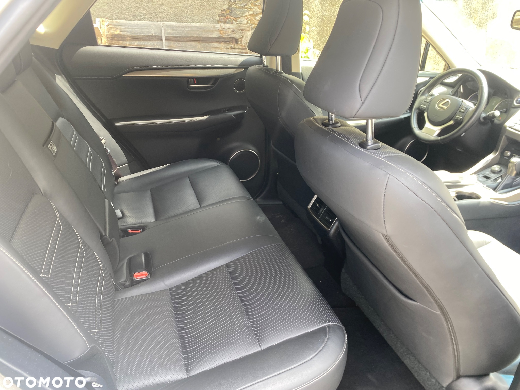 Lexus NX - 13
