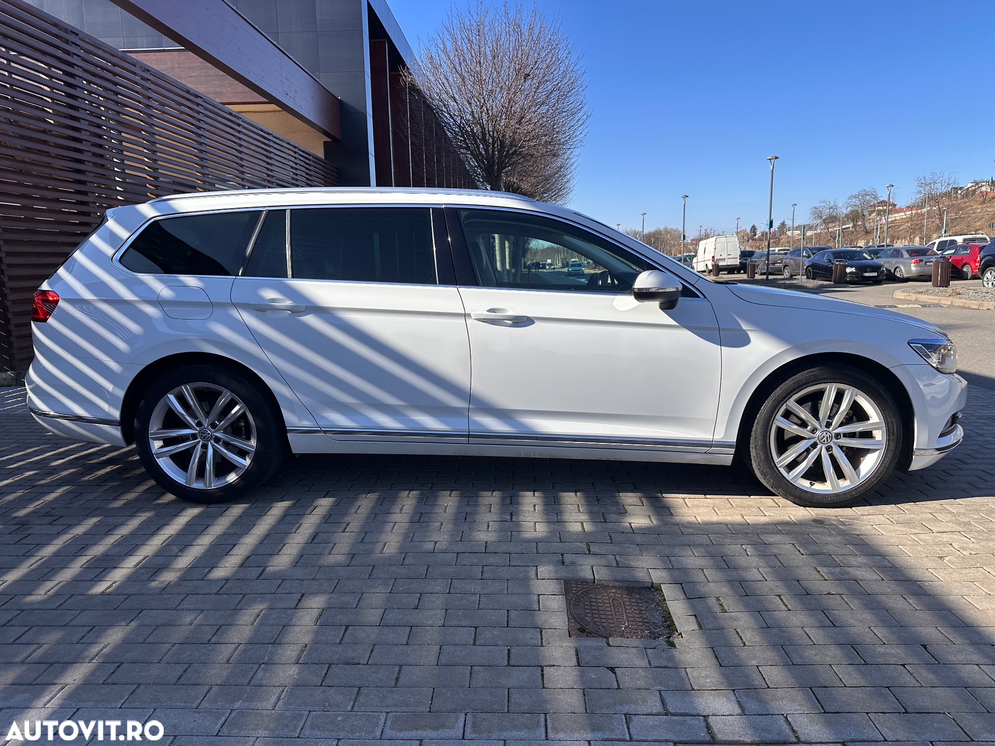 Volkswagen Passat Variant 2.0 TDI DSG Highline - 5