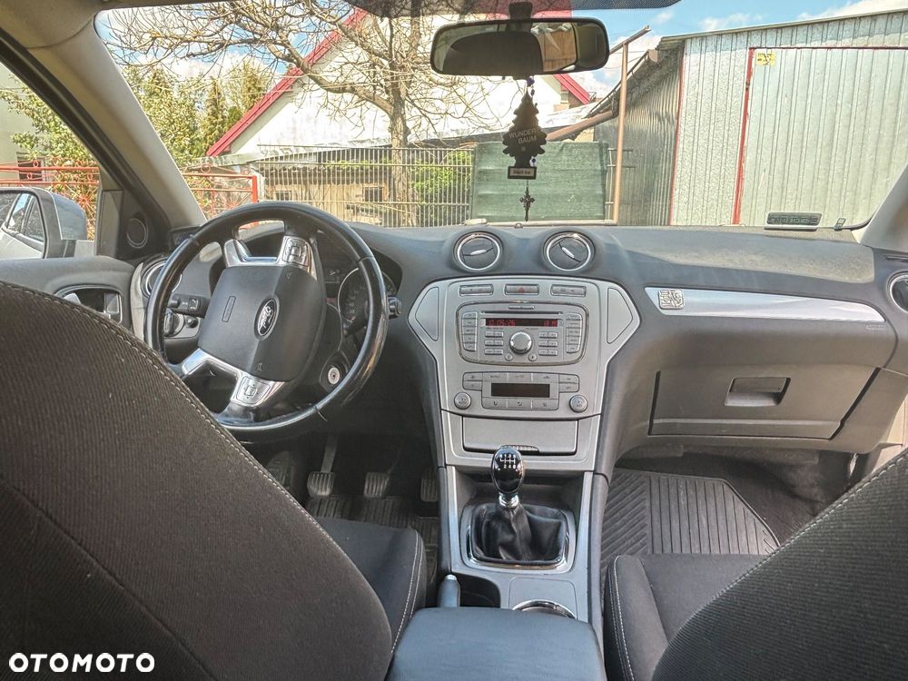 Ford Mondeo - 2