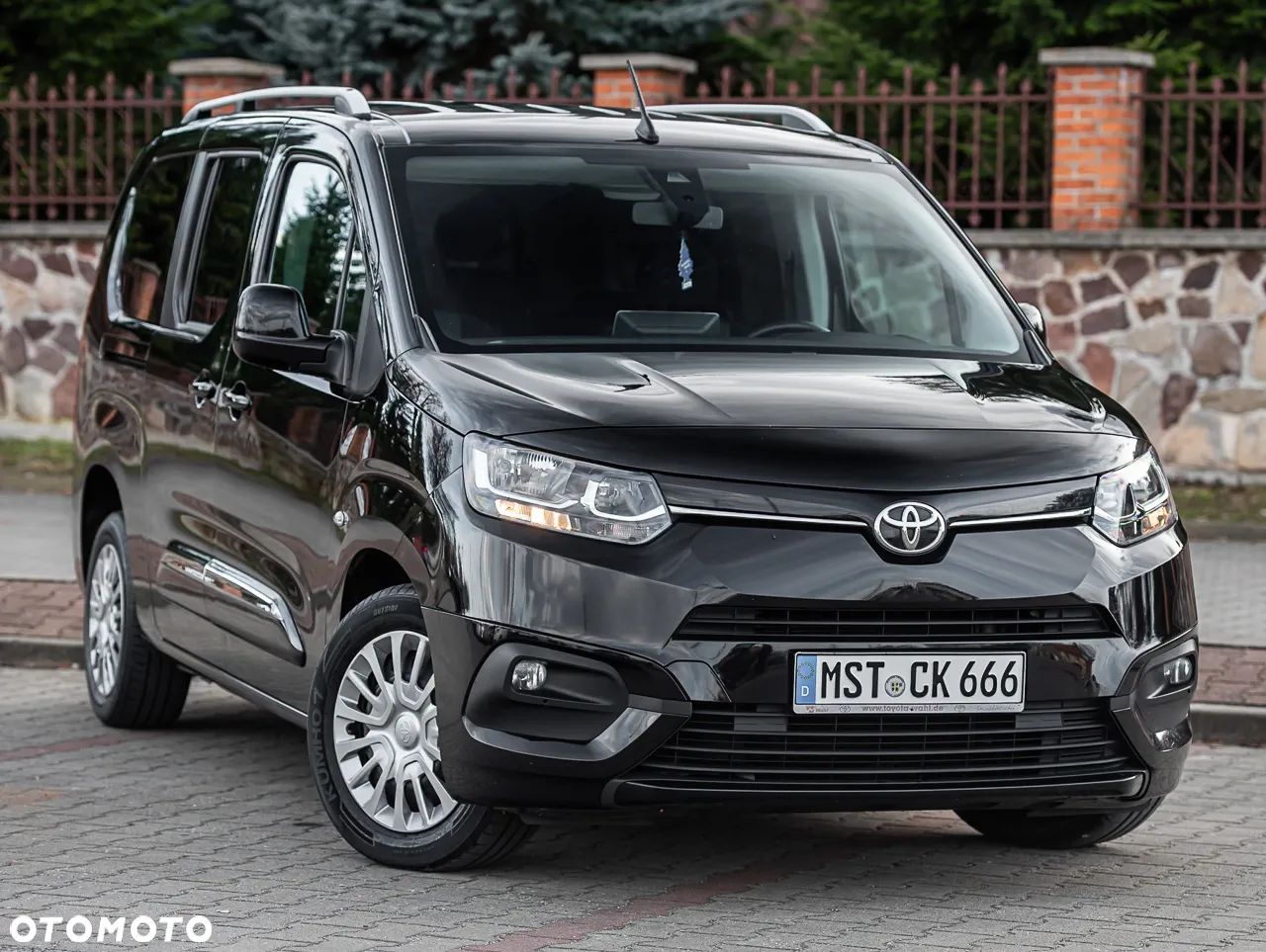 Toyota Proace City L2 1,5-l D-4D S&S Autm - 1