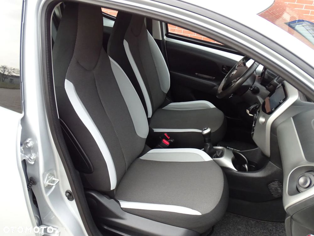 Toyota Aygo 1.0 VVT-i Sprint EU6 - 22