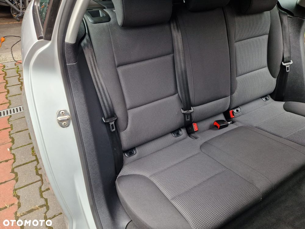 Audi A3 Sportback 1.8 TFSI Ambiente - 25