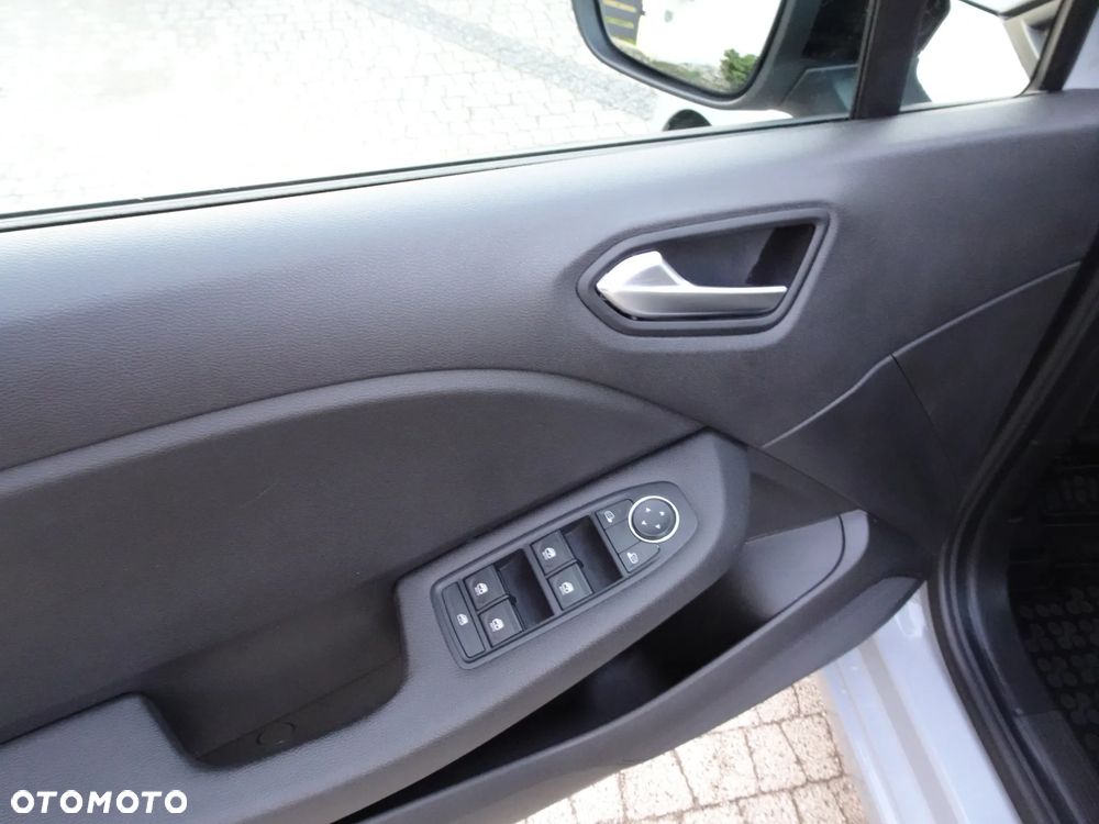 Renault Clio 1.0 TCe Intens Xtronic - 41