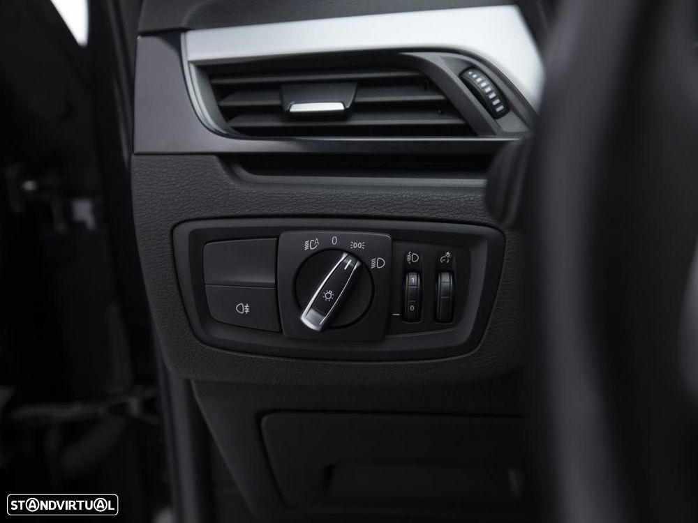 BMW X1 - 16