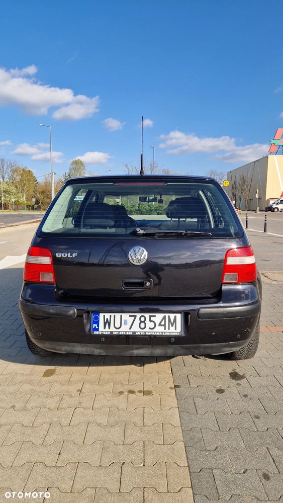 Volkswagen Golf 1.4 Comfortline - 4