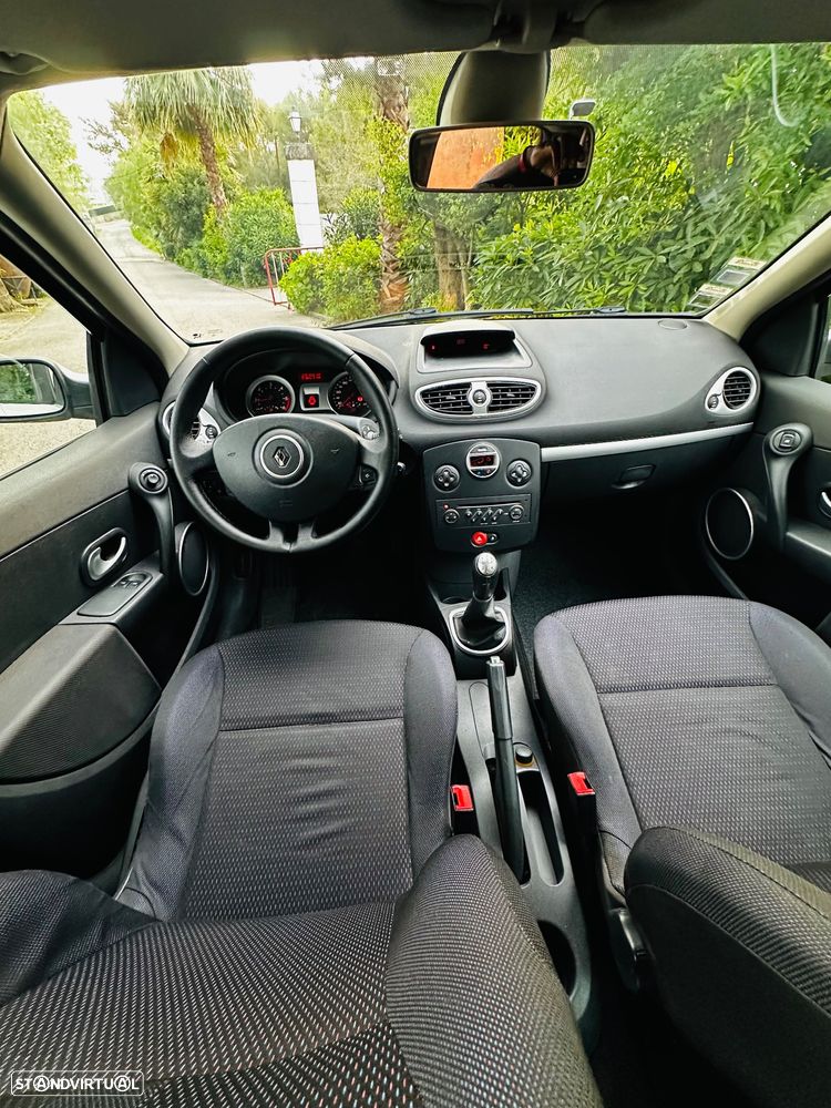 Renault Clio 1.5 dCi Confort - 21