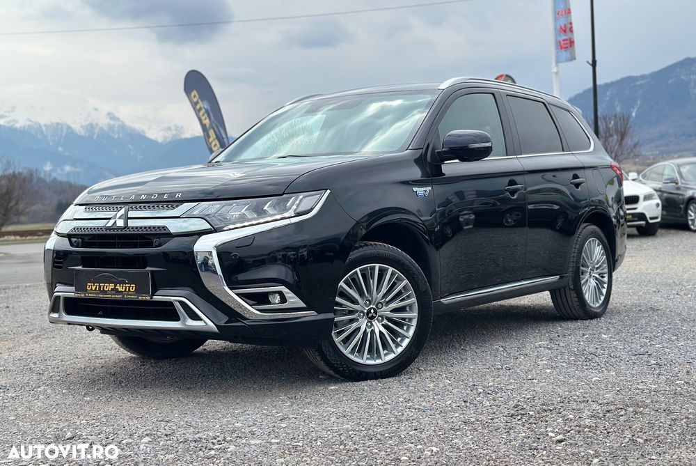 Mitsubishi Outlander 2.4 4WD Top - 11