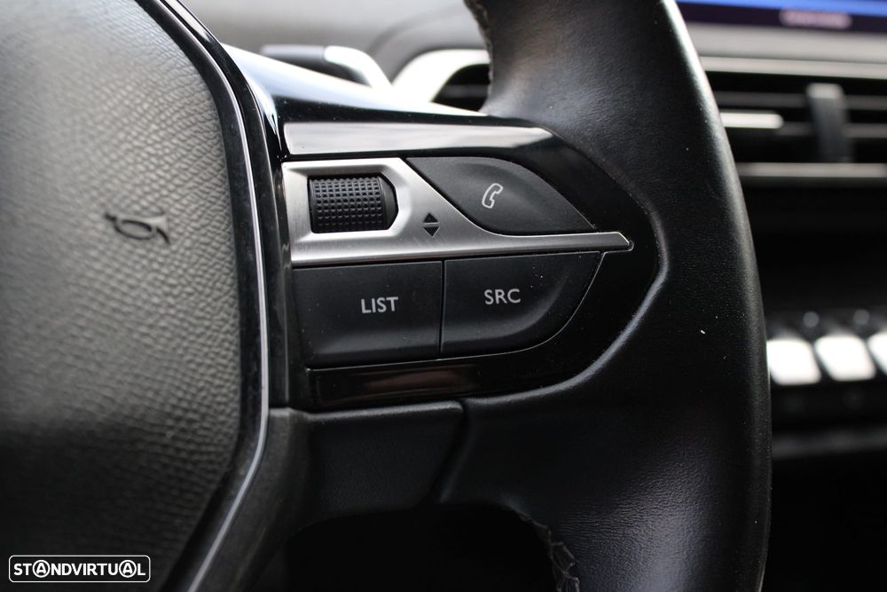 Peugeot 3008 PureTech 130 Stop & Start GPF EAT8 Allure - 12