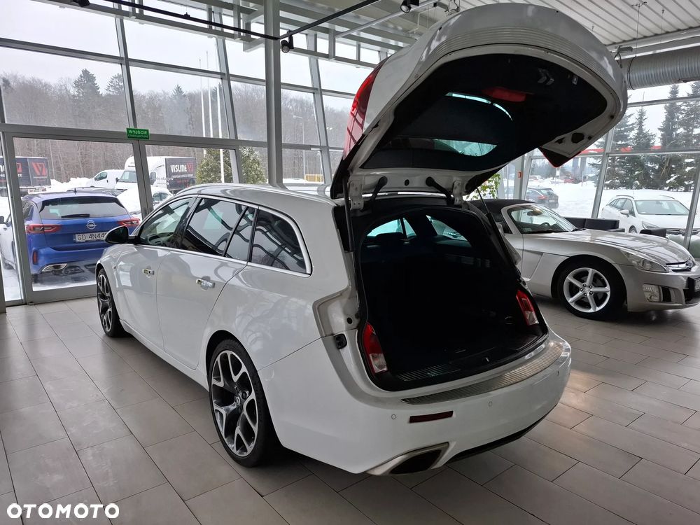 Opel Insignia 2.8 T V6 OPC - 18
