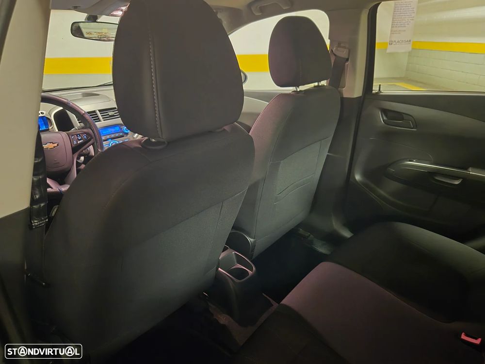 Chevrolet Aveo 1.2 LT Bi-Fuel - 30