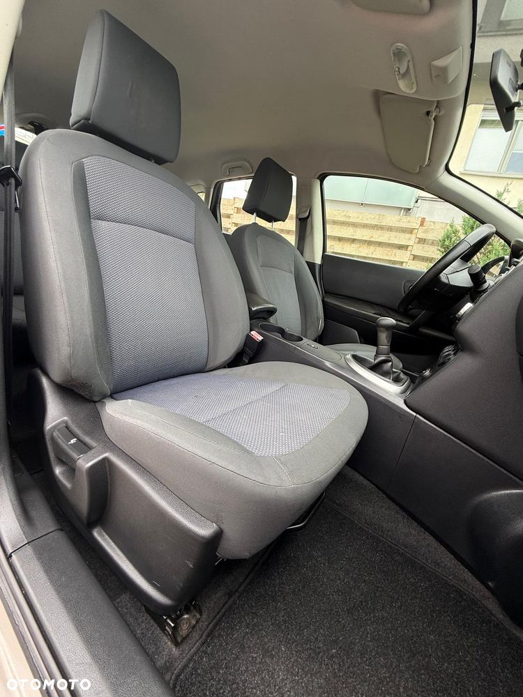 Nissan Qashqai - 16