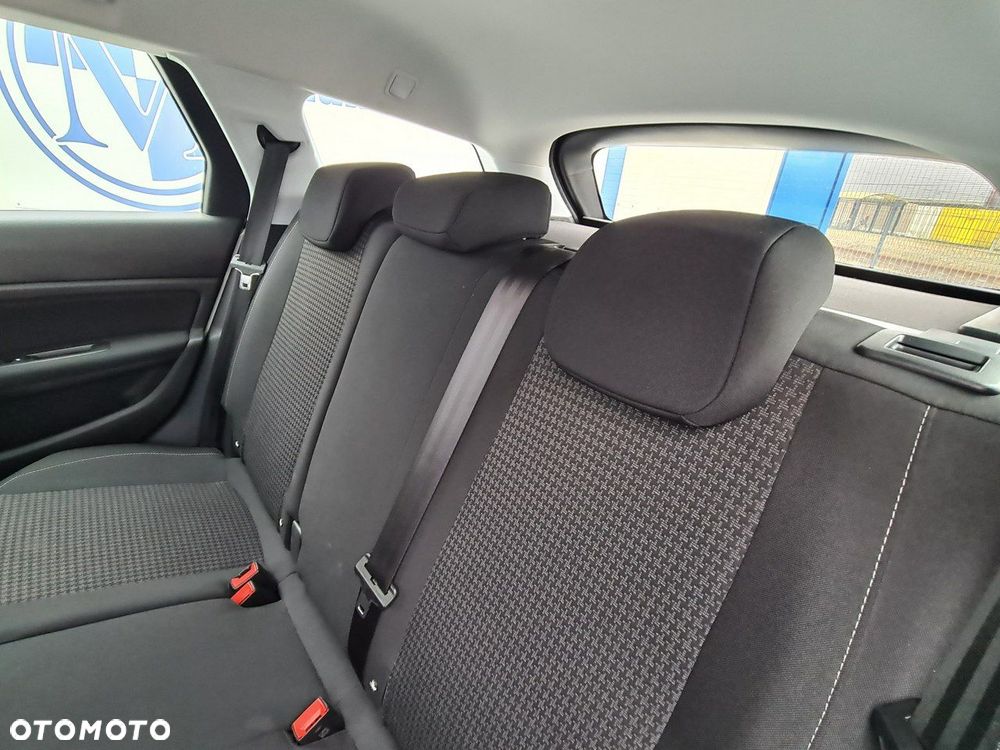 Peugeot 308 1.5 BlueHDi Business Line S&S - 25