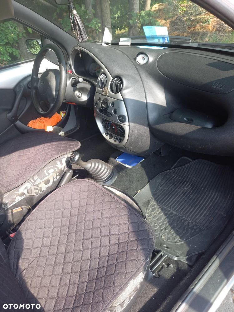 Ford KA 1.3 - 7