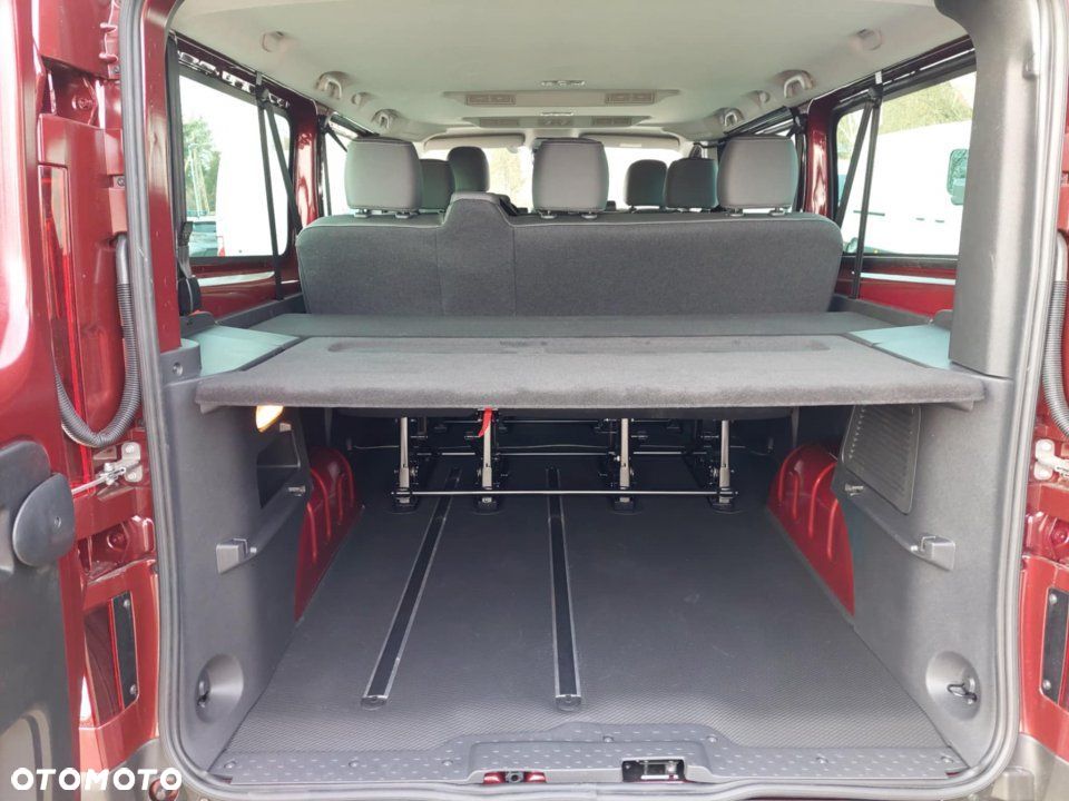 Renault Trafic - 9