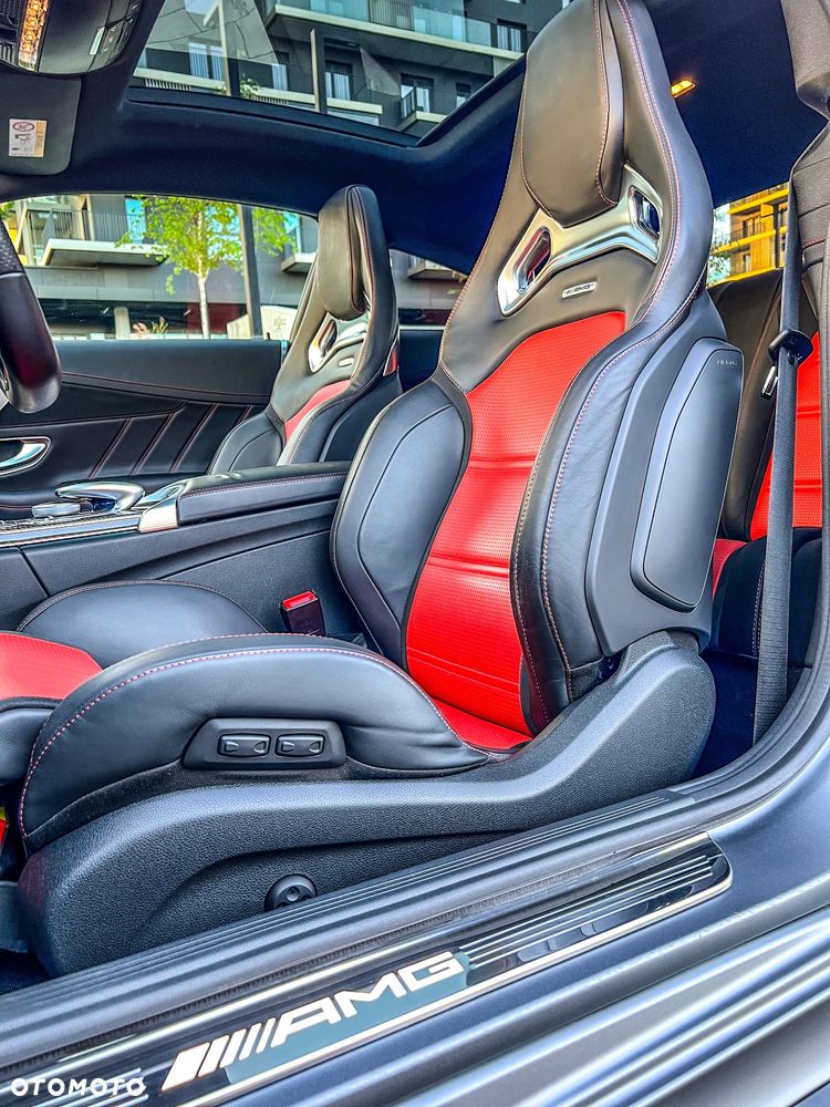 Mercedes-Benz Klasa C AMG 63 AMG Speedshift 7G-MCT - 6
