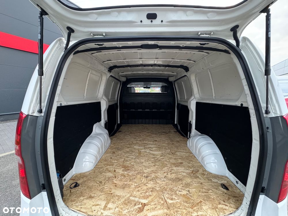 Hyundai H1 - 9