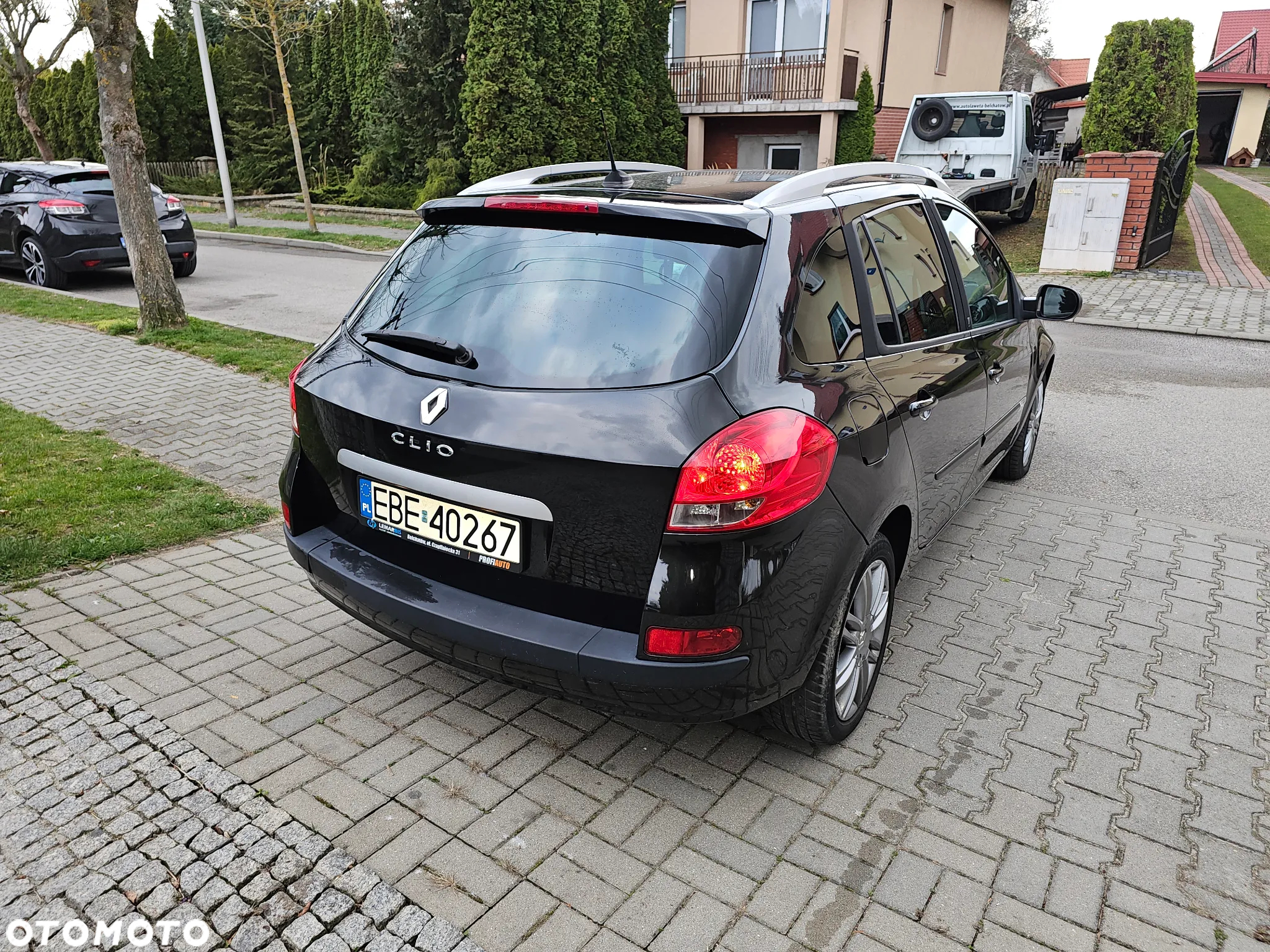 Renault Clio TCe 100 Grandtour Night and Day - 26