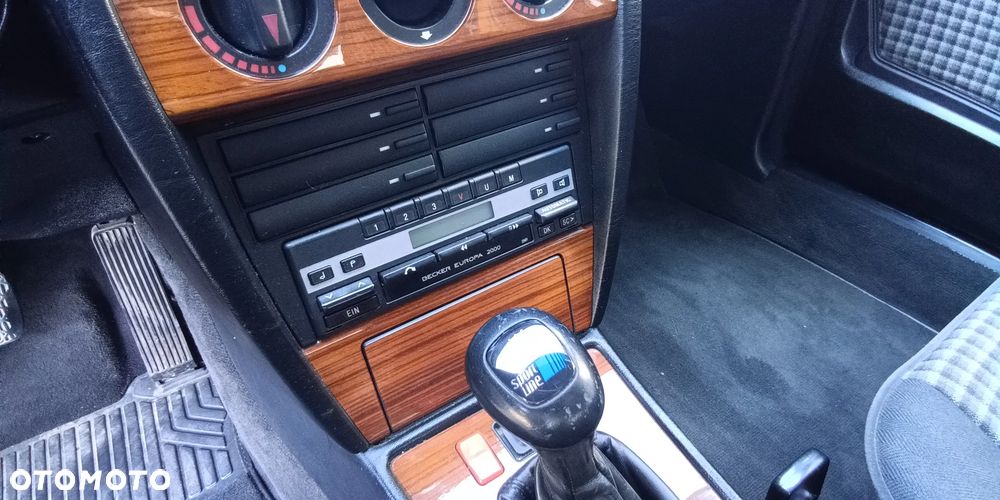 Mercedes-Benz W201 (190) - 22