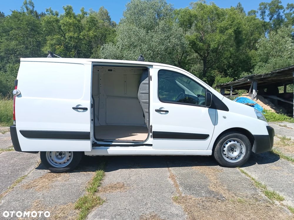 Citroën Jumpy 2.0 diesel 128 kM manual 2014 rok HAK, BAGAŻNIK DACHOWY, czujniki parkowania, ORGINALNY PRZEBIEG, sprowadzony ze Szwecji! - 20