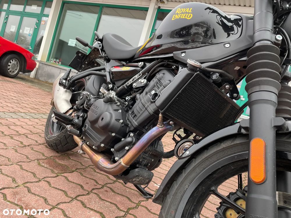 Royal Enfield Guerrilla - 9