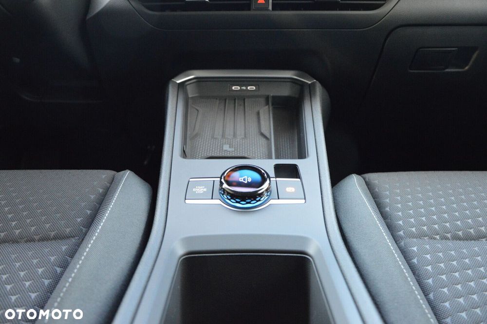 Volkswagen T-Roc 1.5 eTSI Life DSG - 20