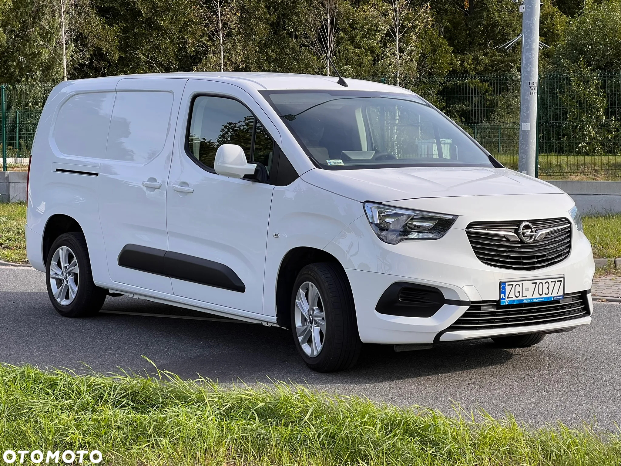 Opel COMBO - 8