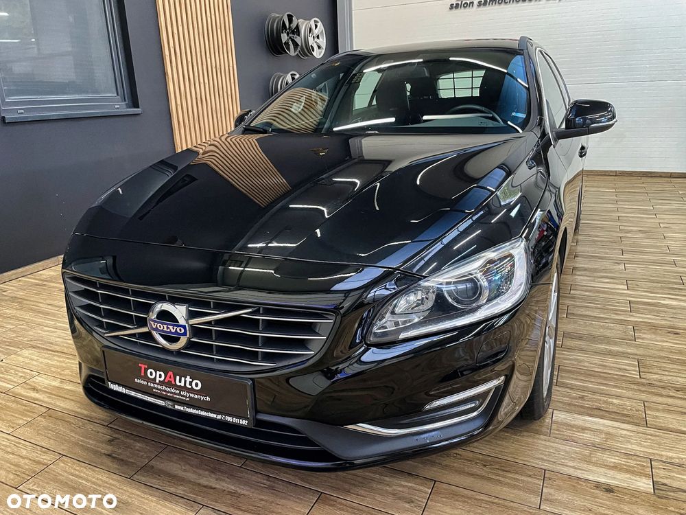 Volvo V60 T3 Summum - 14