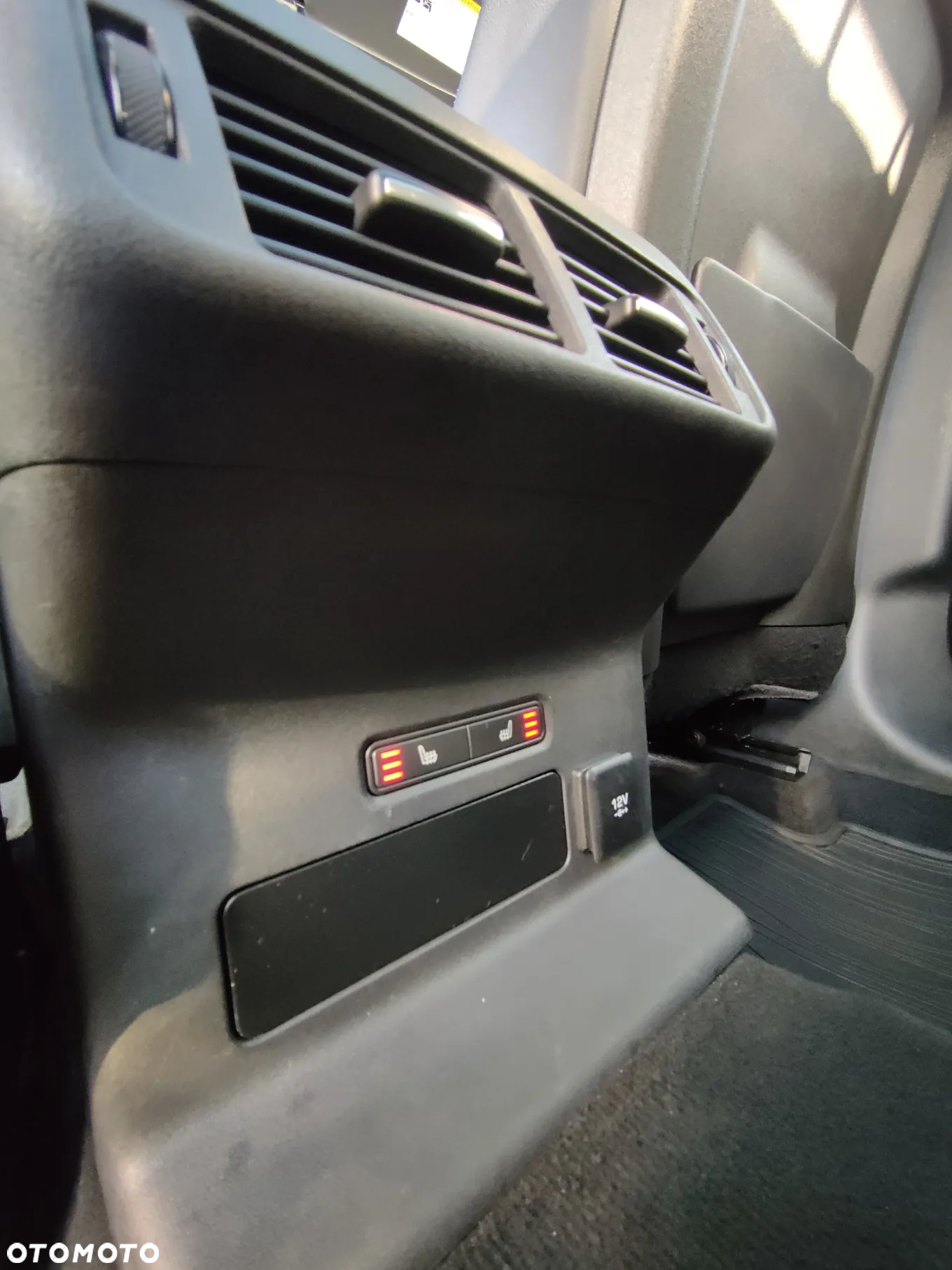 Land Rover Range Rover - 26