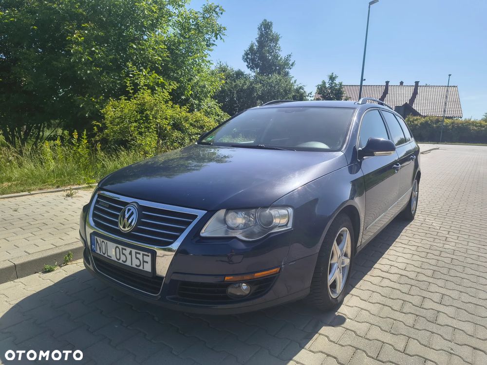 Volkswagen Passat 1.9 TDI Sportline - 2