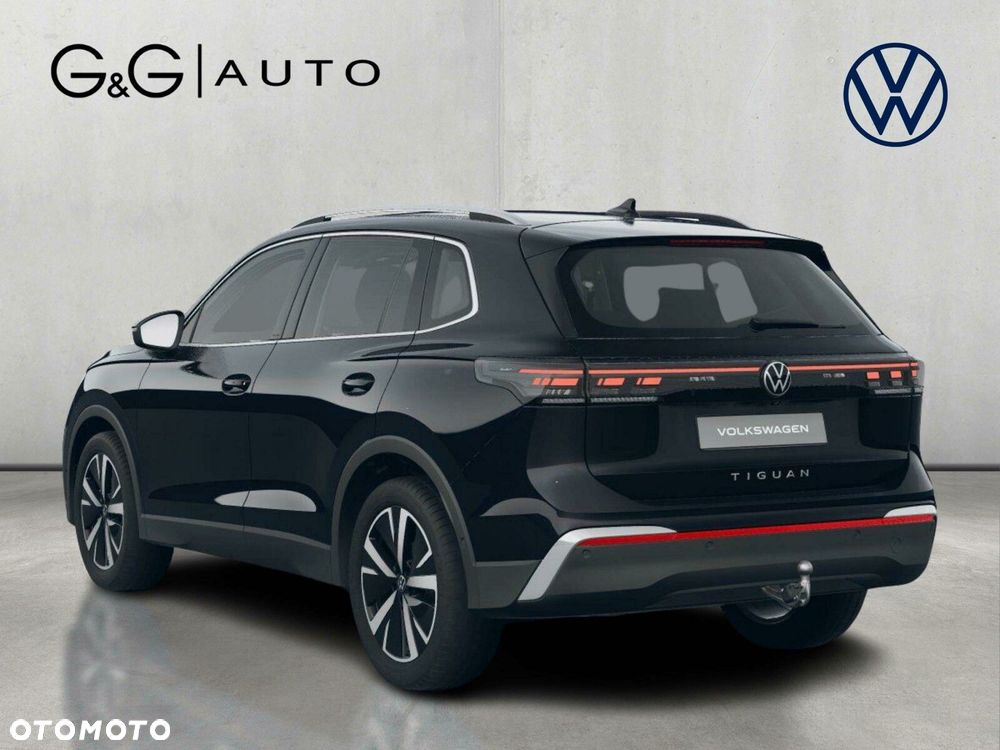 Volkswagen Tiguan 2.0 TDI Elegance DSG - 15
