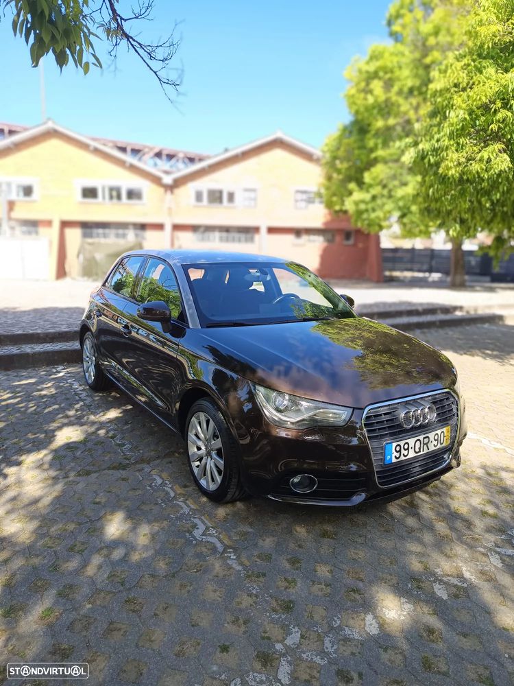 Audi A1 Sportback 1.6 TDI Advance - 3