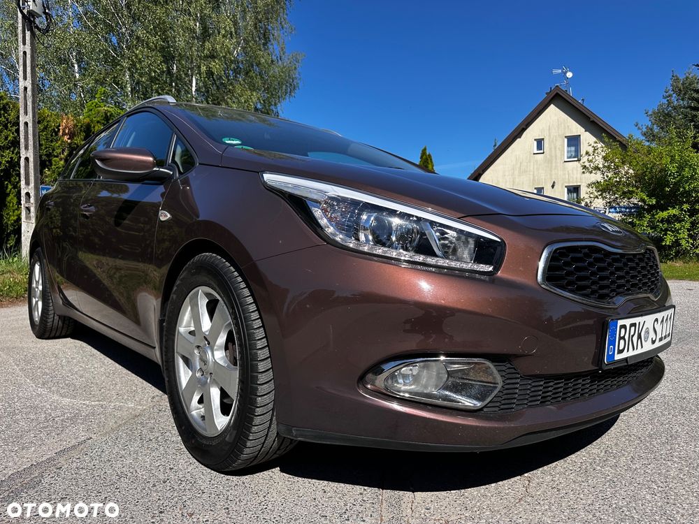 Kia Ceed 1.4 CVVT Fifa World Cup Edition - 14