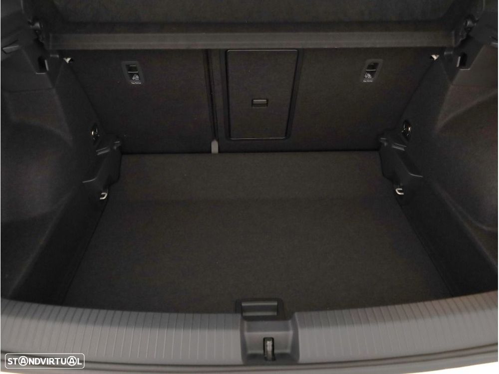 VW T-Roc 2.0 TDI Urban - 17