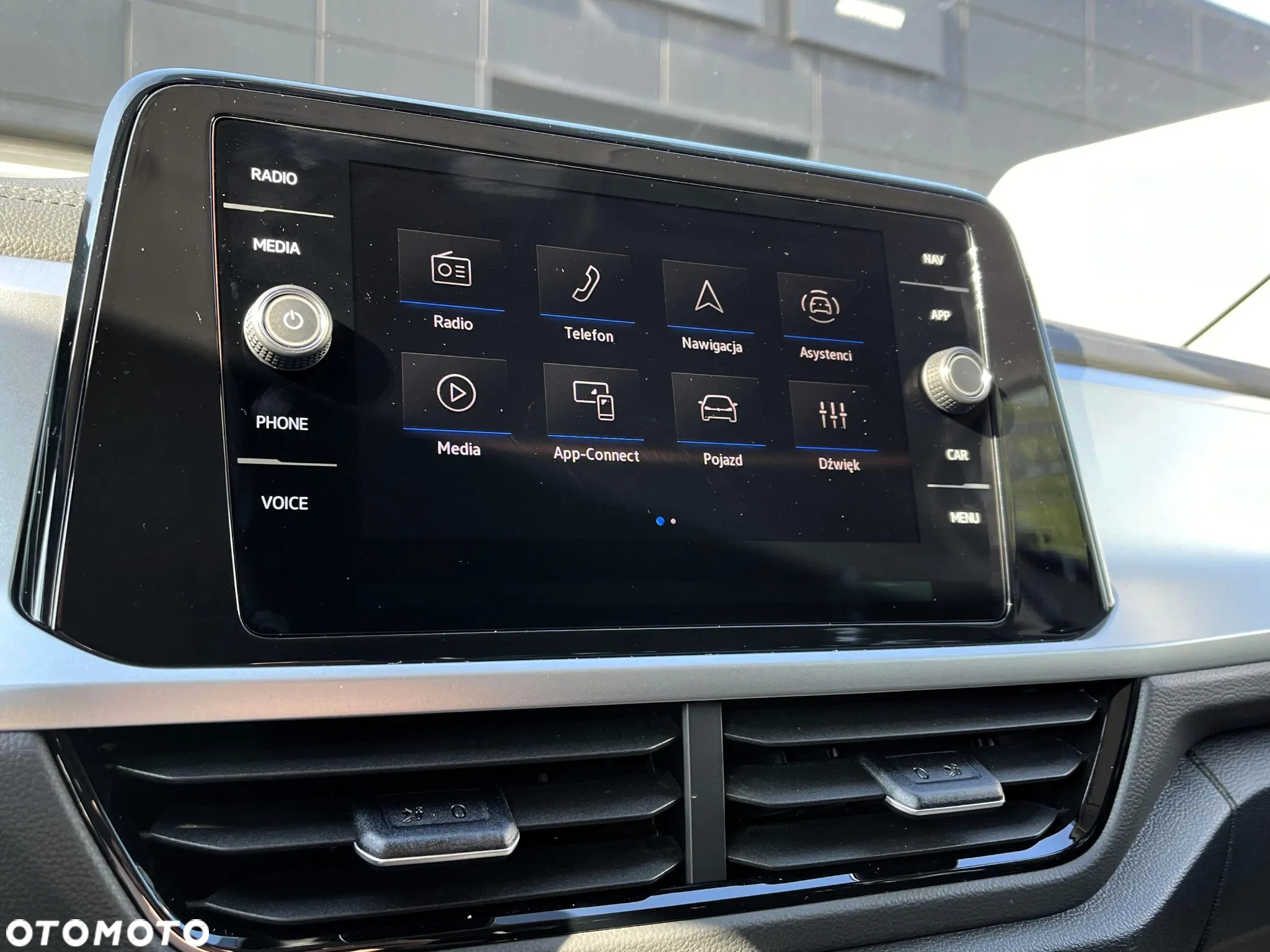 Volkswagen T-Roc 1.5 TSI Life Plus DSG - 20