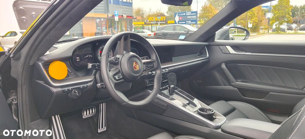 Porsche 911 Turbo - 9