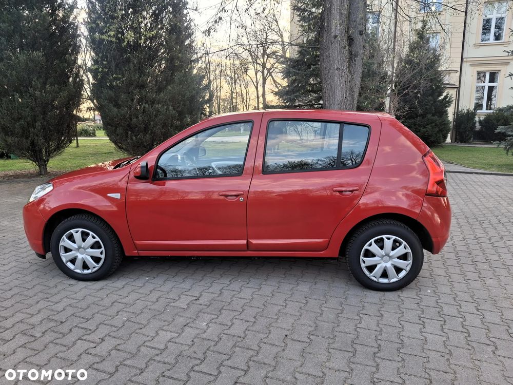 Dacia Sandero 1.6 MPI Laureate - 2
