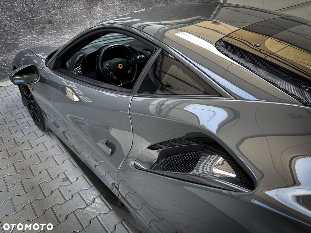 Ferrari 488 Pista - 26