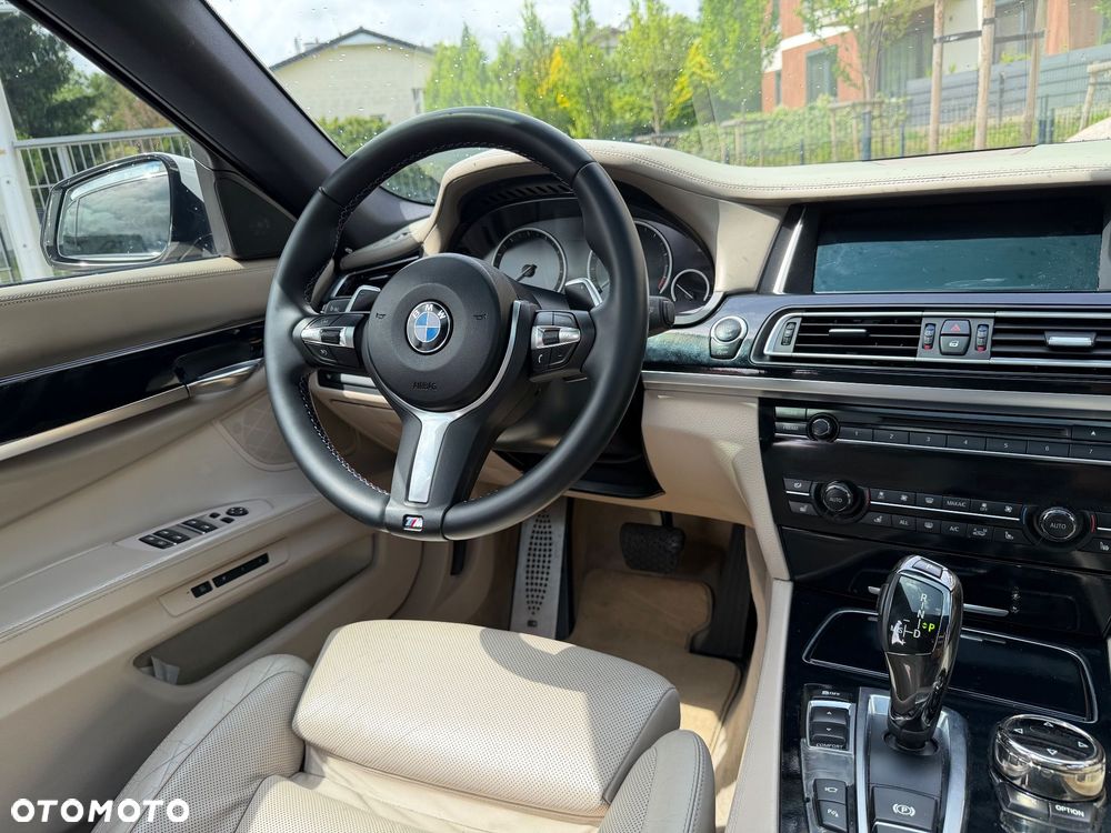 BMW Seria 7 - 17