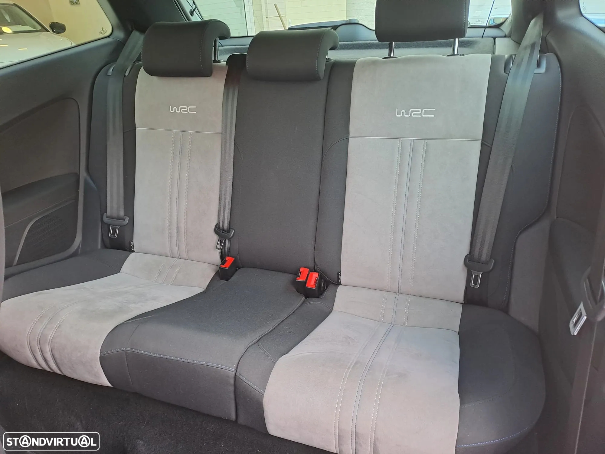 VW Polo 2.0 TSI R WRC - 15