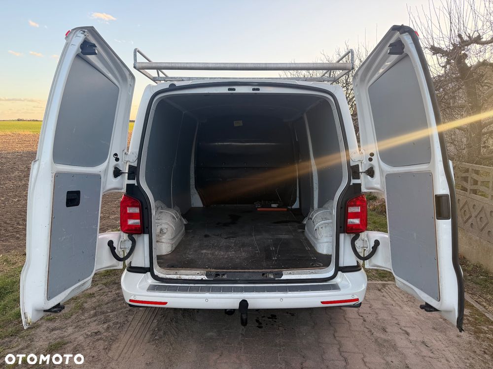 Volkswagen Transporter T6 - 16