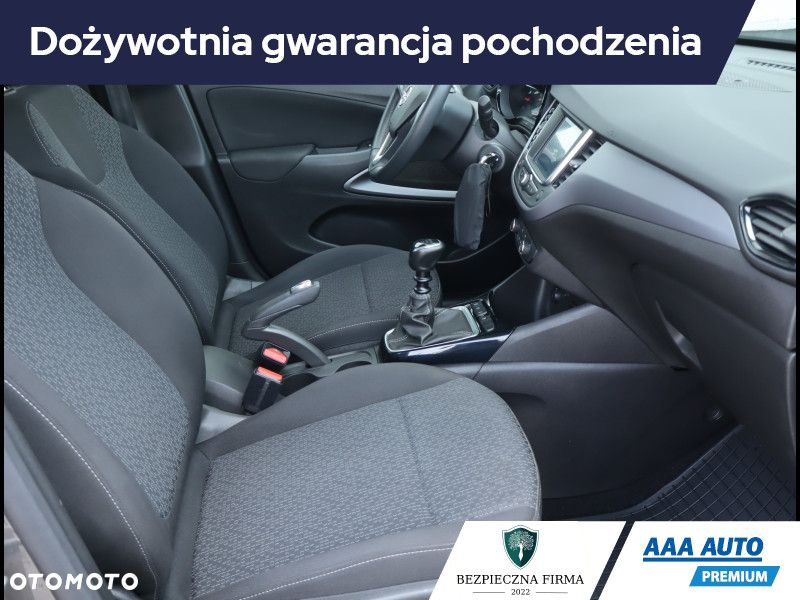 Opel Crossland X - 10