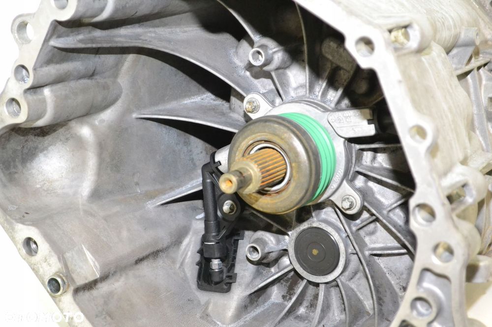 SKRZYNIA BIEGÓW MANUALNA MERCEDES SPRINTER W906 906 SCRAFTER 9062605200 - 3