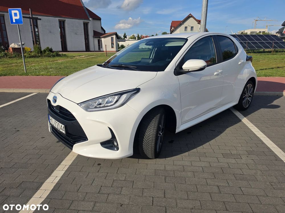 Toyota Yaris Hybrid 1.5 Premiere Edition - 4