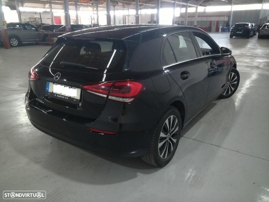 Mercedes-Benz A 250 e Style Plus - 5