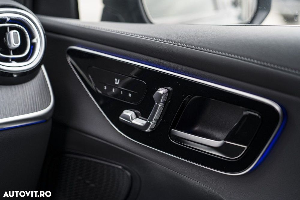 Mercedes-Benz GLC - 27