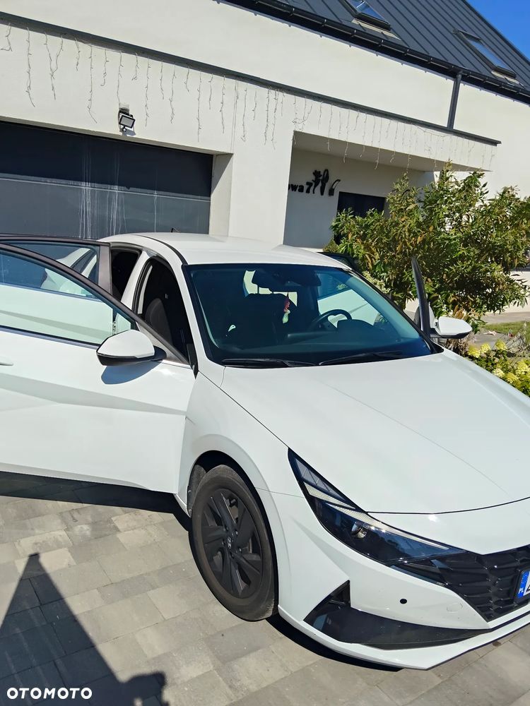 Hyundai Elantra 1.6 Smart - 3