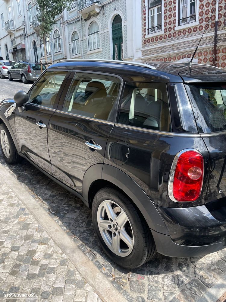 MINI Countryman One D - 2